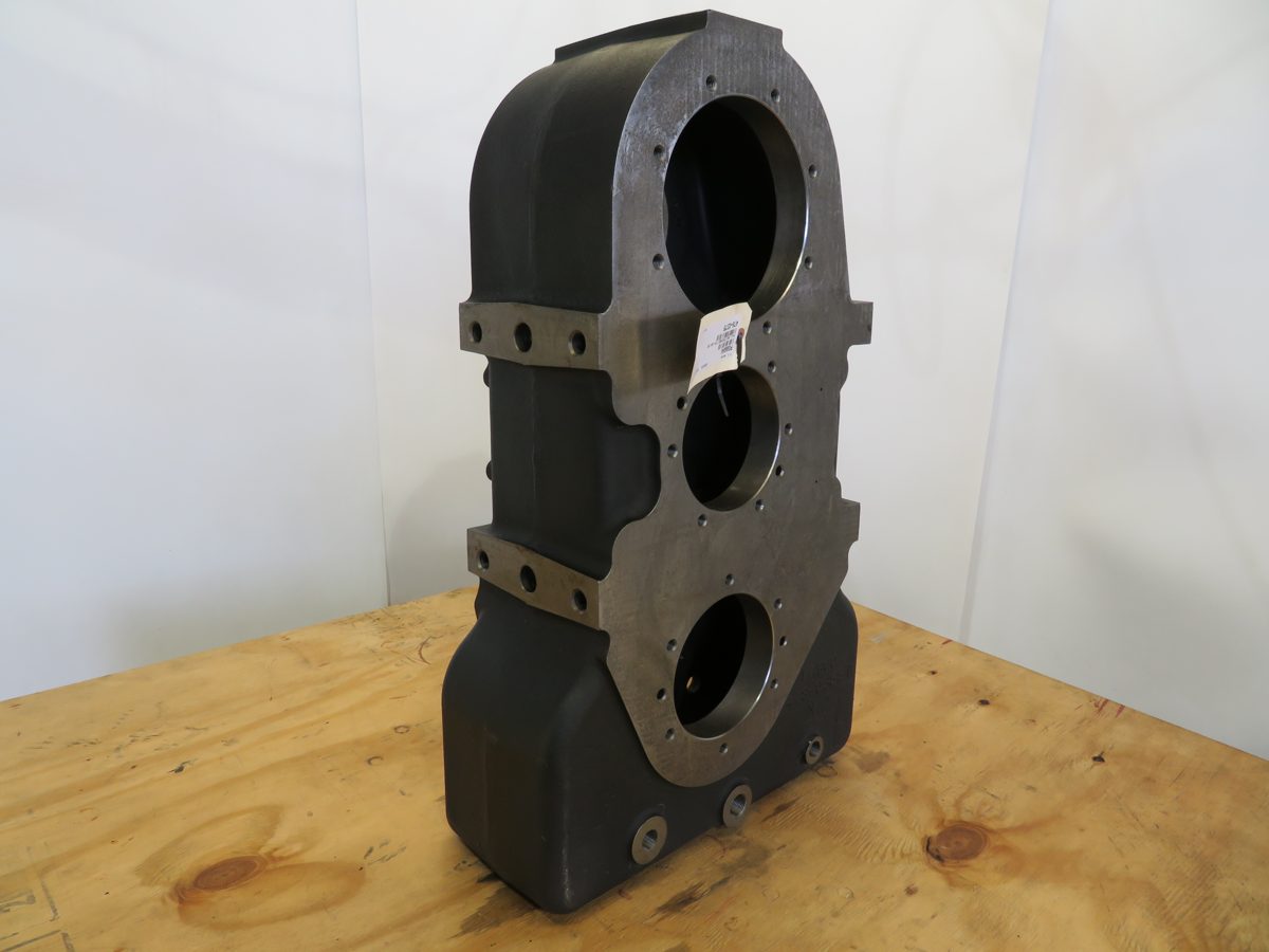 Fabco 185 series case housing